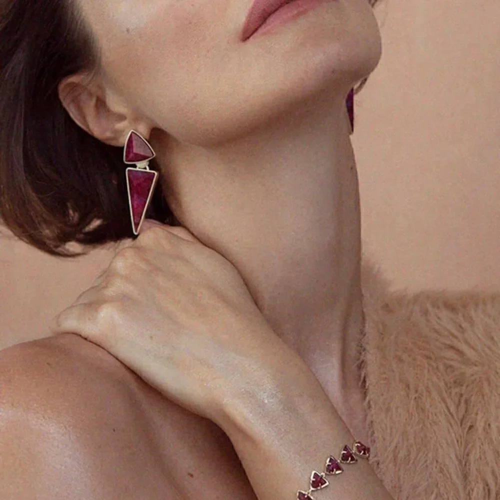 Kendra Scott details featuring